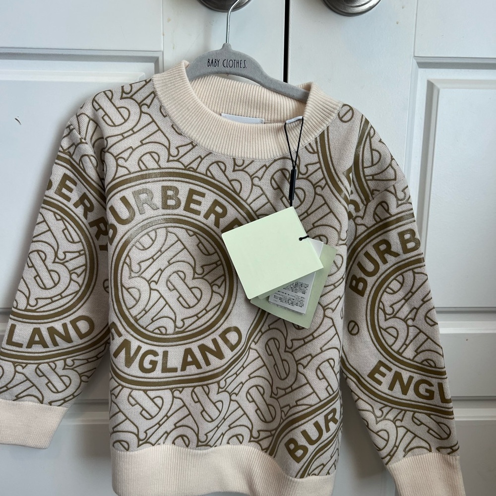 NWT Burberry Beige and Tan Logo Crewneck Sweatshirt